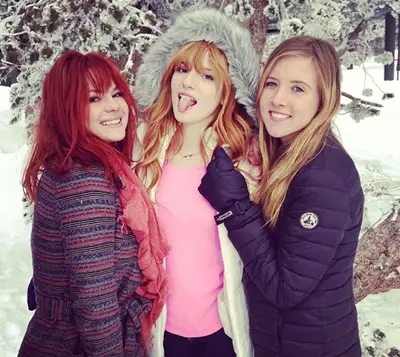 Bella Thorne Sister