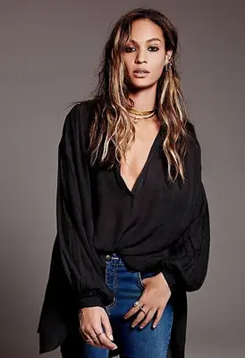 Joan Smalls Biography