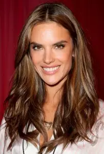 Alessandra Ambrosio Color Foufume Food Movies Film Hobby Biografia