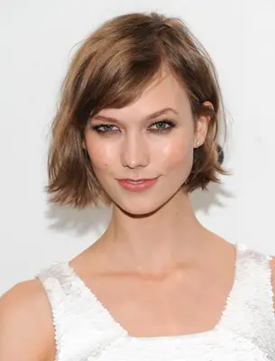 Karlie Kloss Profume preferito Hobby Designers Biografia