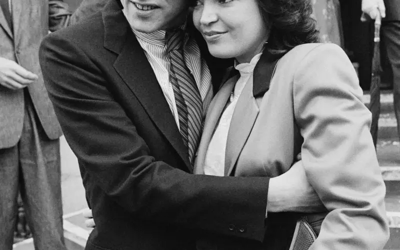 Mark Knopfler Net Worth - Wiki, ikä, paino ja pituus, ihmissuhteet, perhe ja paljon muuta