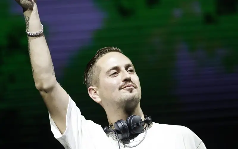 Robin Schulzin nettoarvo - Wiki, ikä, paino ja pituus, ihmissuhteet, perhe ja paljon muuta