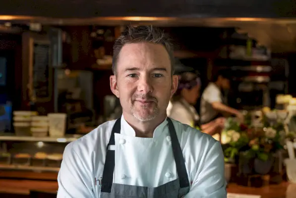 Palkittu kokki Tyson Cole debytoi länsirannikolla Uchi L.A.:n kanssa.