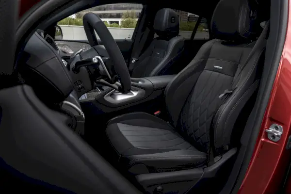 Wewnętrzne przednie siedzenie Mercedesa-AMG GLE 53 4MATIC+ Coupé