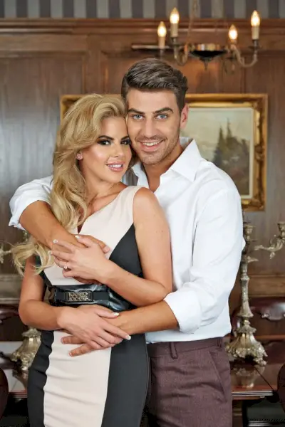 Jon Clark e Hannah Elizabeth sono stati i secondi classificati di Love Island 2015