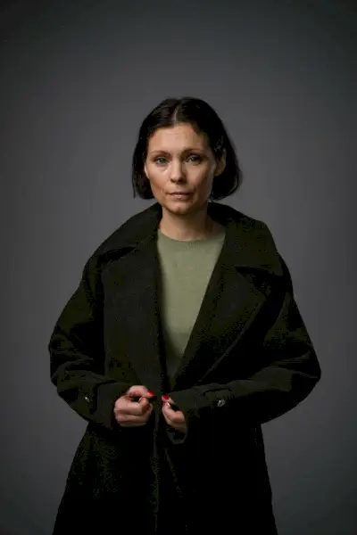 MyAnna Buring hahmona Kate Carson