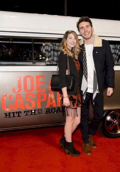 Zoe, joka nousi kuuluisuuteen luotuaan bloginsa Zoella vuonna 2009, on ollut avoin suhteestaan