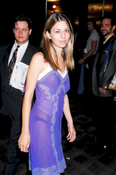 Zdjęcie: Sofia Coppola na gali rozdania nagród MTV Video Music Awards 1995 w Radio City Music Hall w Nowym Jorku.