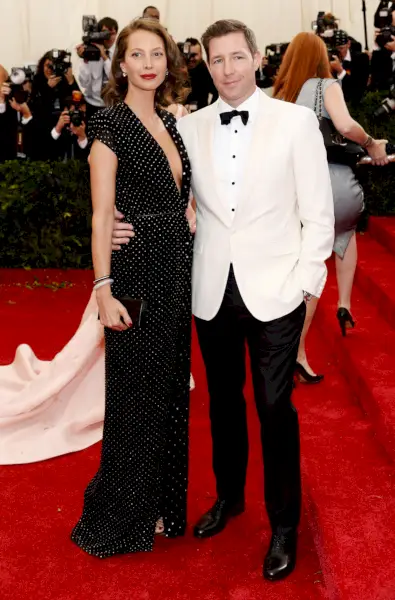 Imatge: Christy Turlington i el seu marit Edward Burns a la Met Gala 2014.