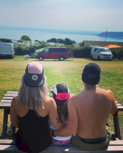 Gareth poślubił swoją żonę Amy w 2014 roku i mają razem jedną córkę