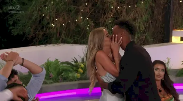 Love Islandersin tähtimerkit ja parien yhteensopivuus astrologin mukaan