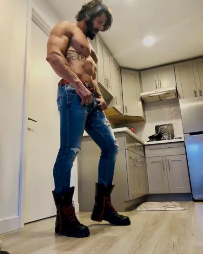 Rudy ger ibland fansen en inblick i sitt privatliv på Instagram