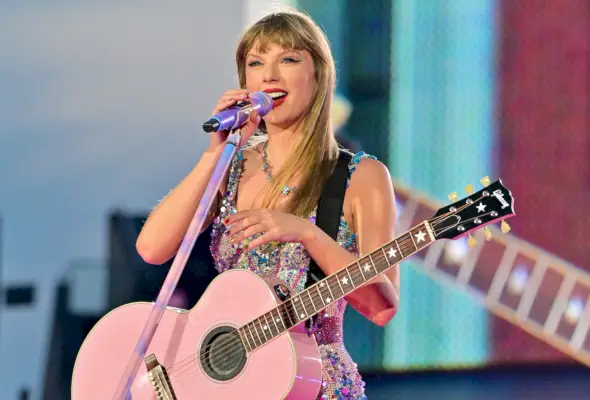 Vuokraa Taylor Swiftin 'Cornelia Street' -kaupunkitalo 45 000 dollarilla kuukaudessa