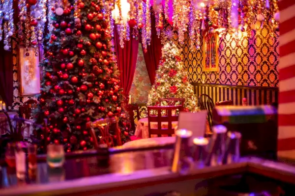 Kuva: Pattern Barin sisustus Tinseltown: The Christmas Speakeasyn aikana.