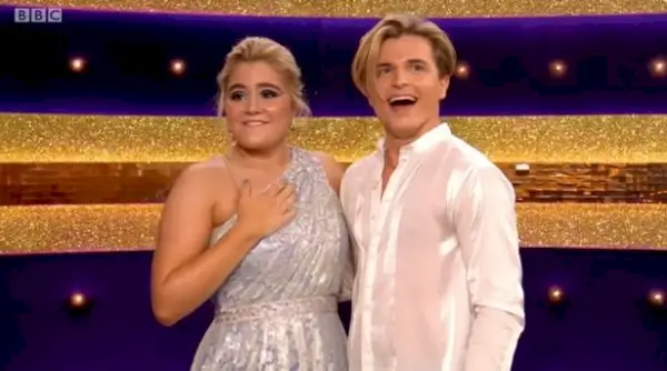 Gwiazda Strictly Come Dancing, Tilly Ramsay, w sobotni wieczór uzyskała najwyższy wynik w swojej historii, chwaląc ją przez sędziów