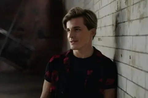 Ściśle nowicjusz Nikita ukradł uwagę widzów