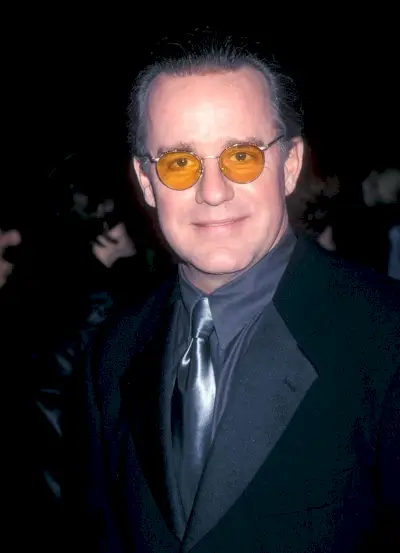 Skådespelaren Phil Hartman närvarar vid den 23:e årliga People's Choice Awards den 12 januari 1997