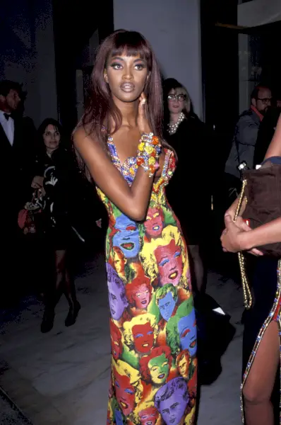 Kuva: Naomi Campbell osallistumassa 5. vuotuiseen California Fashion Industry Friends of Aids -projektiin Los Angelesissa.