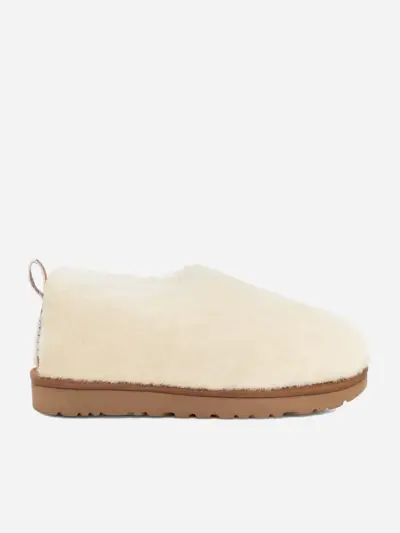 Kuva: Ugg Classic Cosy Shearling Bootie.