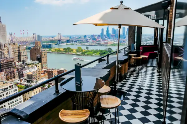 Imatge: Vista del terrat d'Ofèlia.