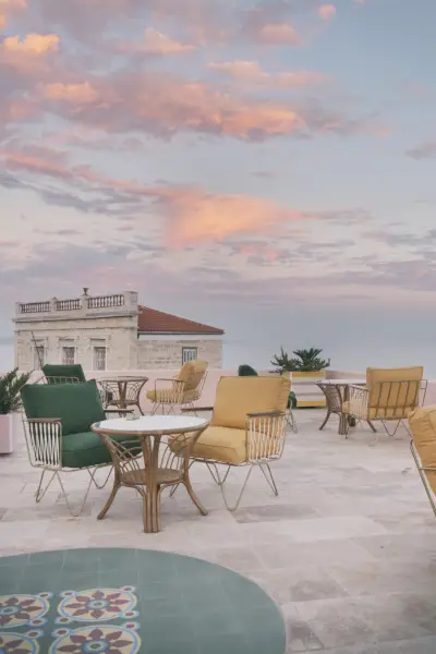 SYROS ARISTIDE HOTELin katto Kreikassa