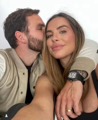 Jess och Dom träffades på Love Island 2017