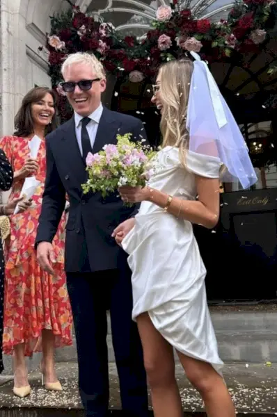 MIC-parrets bryllup var en familieaffære, og Sophies familie kunne ses i masser af billeder