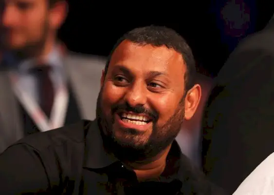 Il padre di Aadam ed ex campione mondiale di boxe, il principe Naseem Hamed