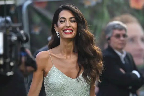 Amal Clooneyn parhaat tyylihetket
