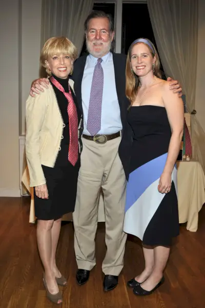 Viinin myyjä! Lesley Stahlin tytär välittää isoisänsä yrittäjähenkeä