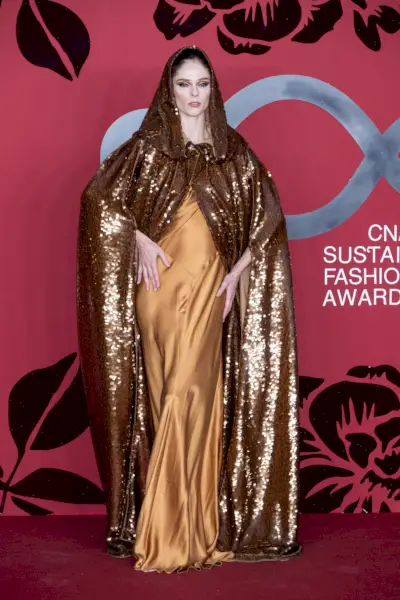 Kuva: Coco Rocha osallistumassa 2023 CNMI Sustainable Fashion Awards -gaalaan.