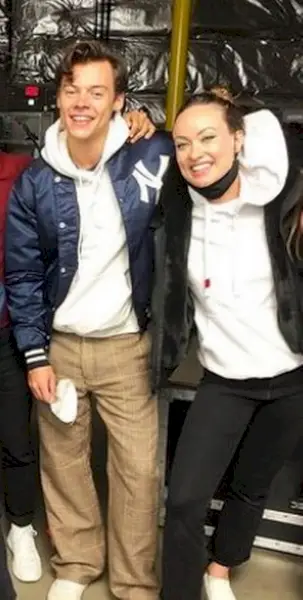 Olivia Wilde i Harry Styles van veure florir el seu amor després de conèixer-se al plató de Don't Worry Darling i es van mantenir junts durant gairebé dos anys.