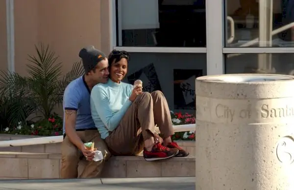 Pariskunnalla on yhteinen poika James