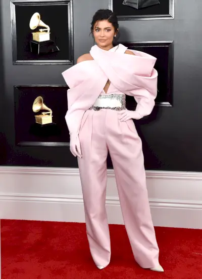 Zdjęcie: Kylie Jenner na rozdaniu nagród Grammy 2019.