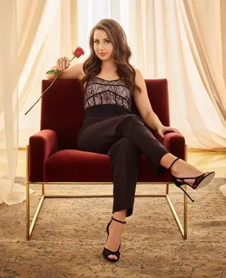 Katie Thurston Height Weight Stats