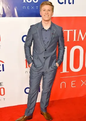 Robert Irwin Height Weight Stats