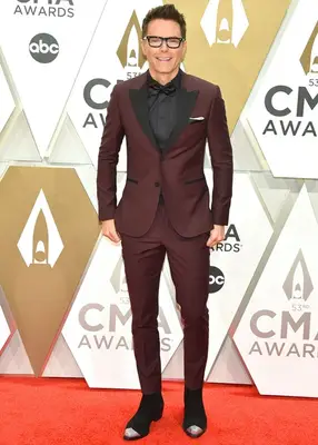 Bobby Bones Measurements and Facts