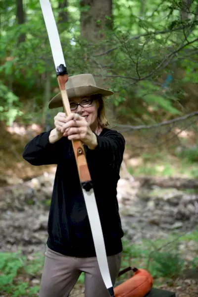 E. Jean Carroll tähtää romantiikkaan uudella mobiilipelillään, Damn Lovella, joka on treffisovellusten lamppu.