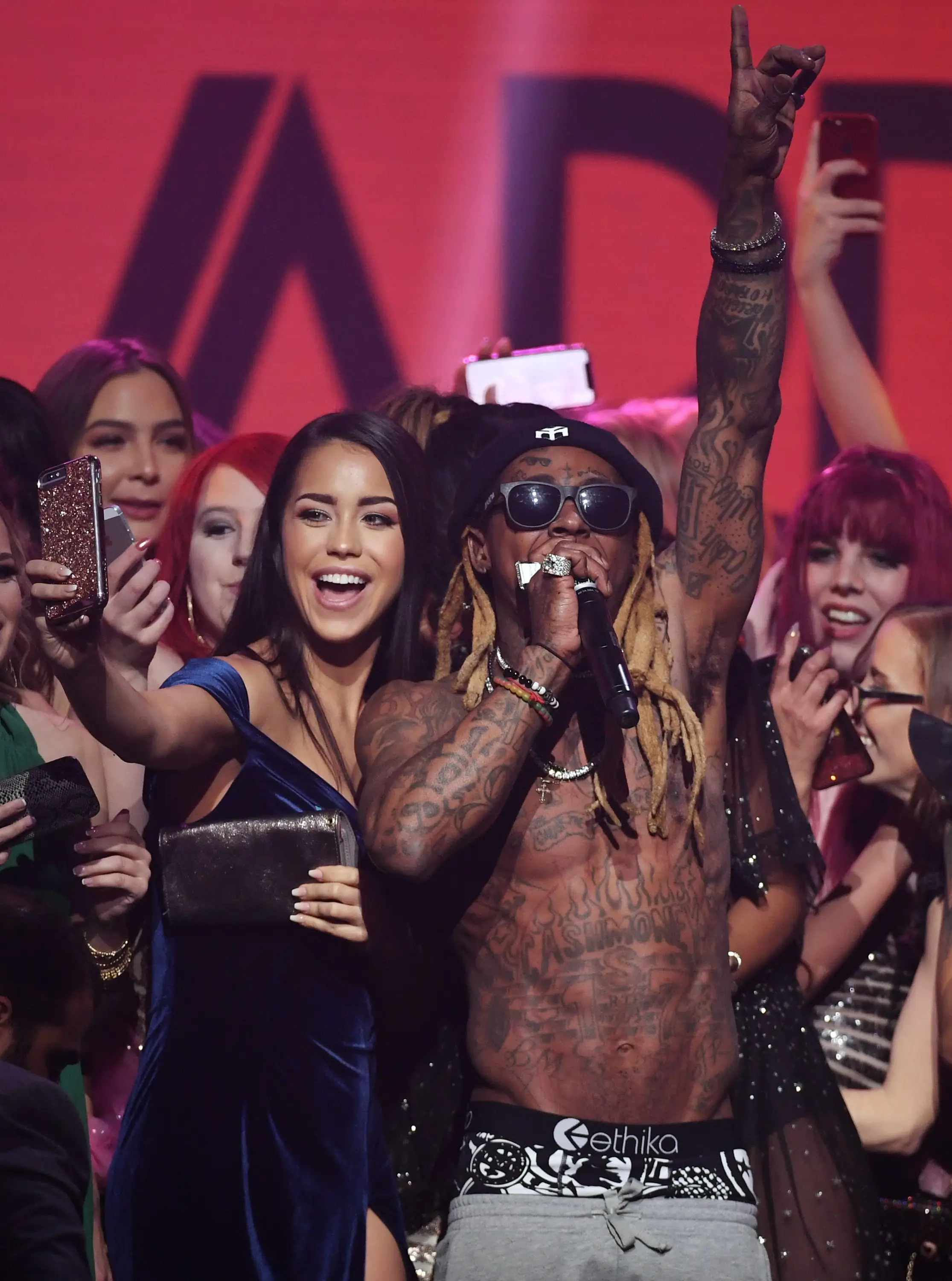 Riley Reidin nettoarvo - Wiki, ikä, paino ja pituus, ihmissuhteet, perhe ja paljon muuta