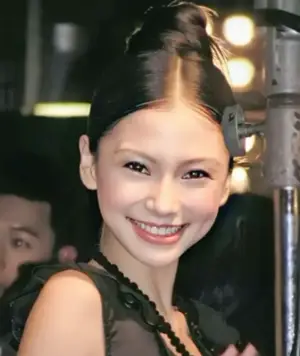 Peso di peso di Angelababy che misura gli eventi familiari