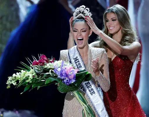 Miss Universe 2017 Crown Demi-Leigh Nel-Peters