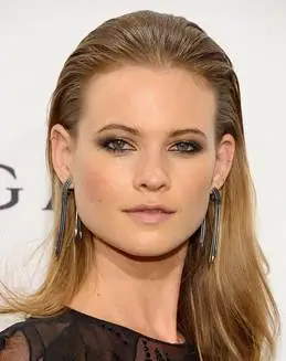 Behati Prinsloo Corpi degli elementi di fissaggio degli elementi di fissaggio