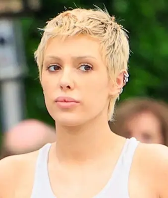 Bianca Censori Profile