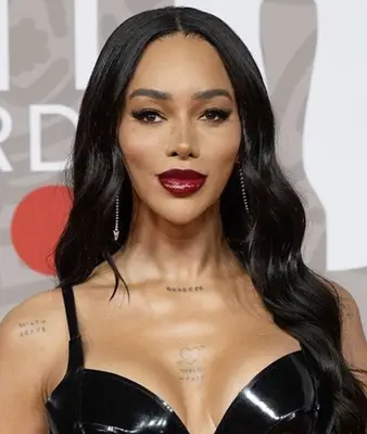 Misure del corpo di Munroe Bergdorf