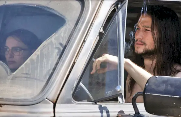 Elokuva-arvostelu: Hesher Is a Lurid, Psychotic Mess