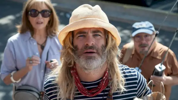 'Poolman' -arvostelu: Chris Pine antaa kaikkensa, mikä ei riitä