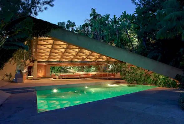 Ikoninen talo, joka on esillä elokuvassa The Big Lebowski, joka on lahjoitettu LACMA:lle