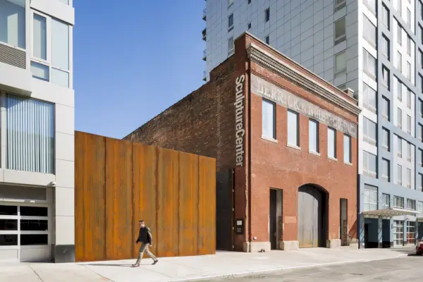 Jovanna Venegas SculptureCenteristä, yhteistyöstä ja työskentelystä New Yorkissa