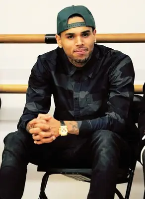 Chris Brown Biography