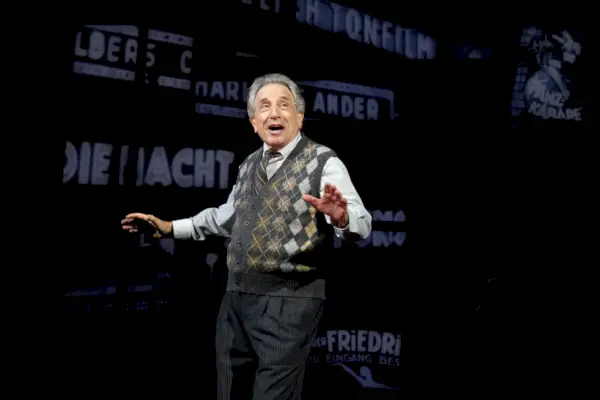 Chip Zien laskee Broadwayn siunaukset harmoniassa